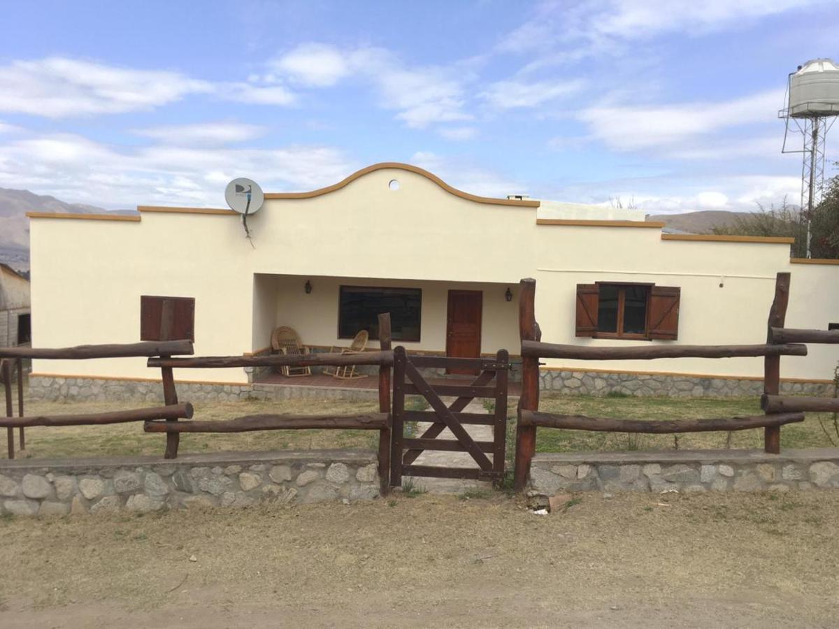 Posada La Sofia Tafí del Valle Exterior photo